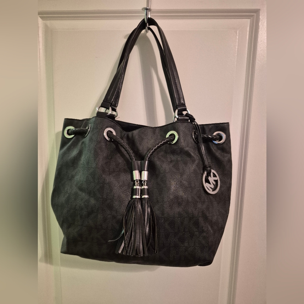 Michael Kors Black Signature Shoulder Bag With Tassels and Wallet